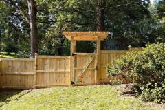 wood-privacy-fence24