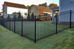 black-aluminum-fencing