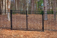 black-aluminum-fencing17