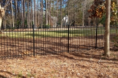 black-aluminum-fencing28