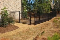 black-aluminum-fencing43