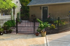 black-aluminum-fencing49