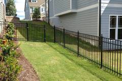 black-aluminum-fencing64