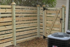 horizontal-wood-fencing5