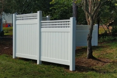 vinyl-fencing-with-topper1