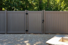 vinyl-privacy-fencing25