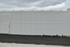 vinyl-privacy-fencing31
