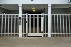 white-aluminum-fencing1